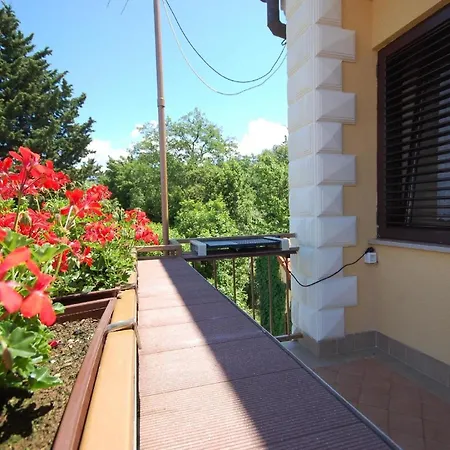 Fuer 4 Personen Ca 40 Qm In Njivice, Kvarner Bucht Krk Apartment *